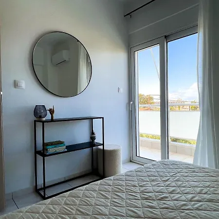 Aeolia Seaview 아파트 이알리소스